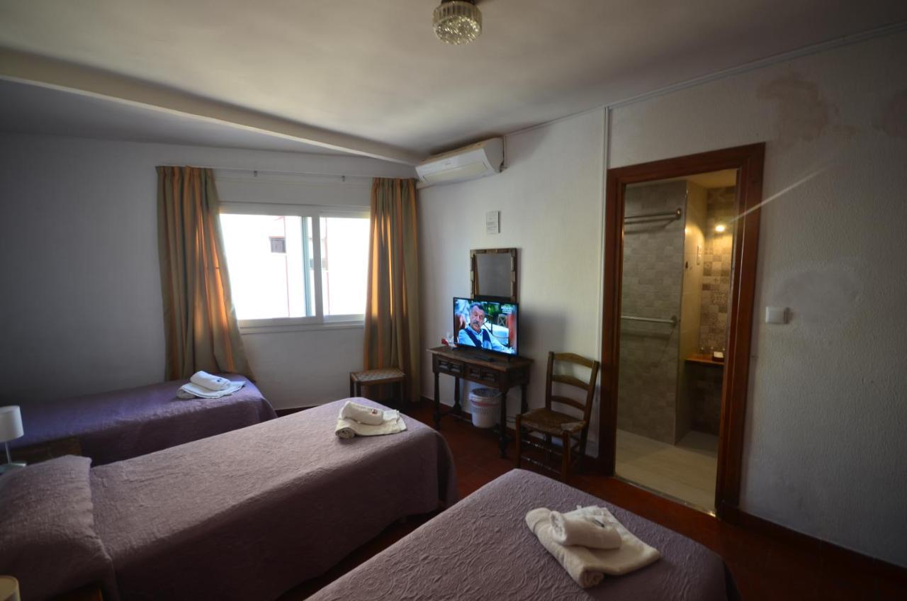 Hostal La Palmera Torremolinos Dış mekan fotoğraf