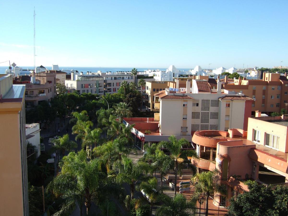 Hostal La Palmera Torremolinos Dış mekan fotoğraf