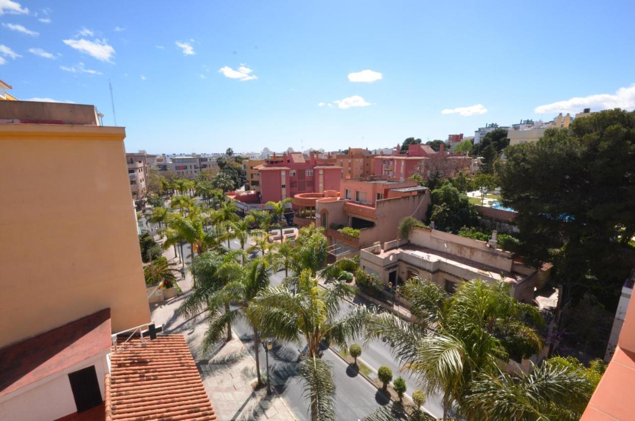 Hostal La Palmera Torremolinos Dış mekan fotoğraf